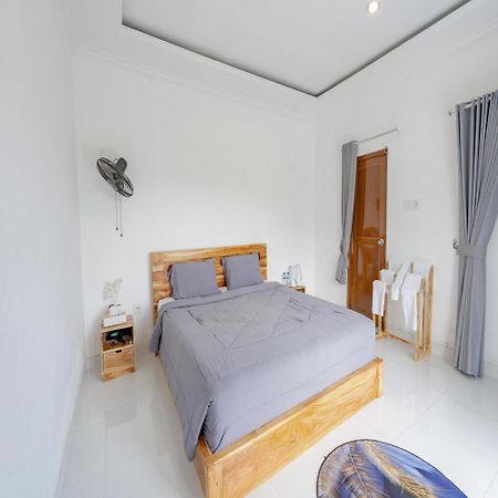 Batur Kencana Villa Mitra Reddoorz Baturaja  Екстериор снимка