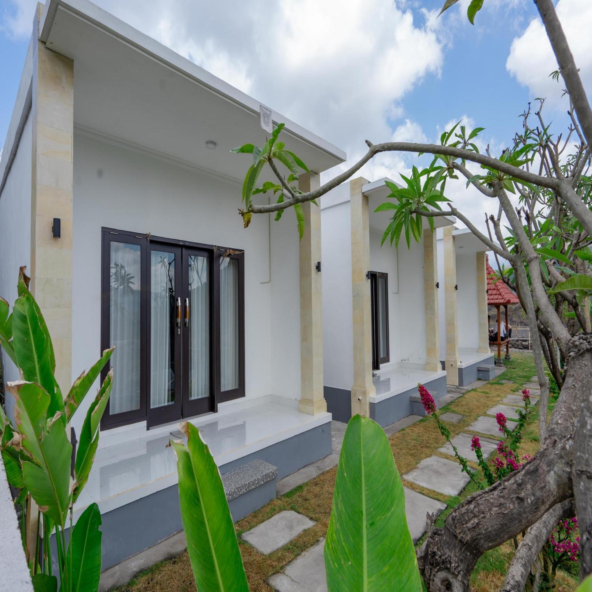Batur Kencana Villa Mitra Reddoorz Baturaja  Екстериор снимка