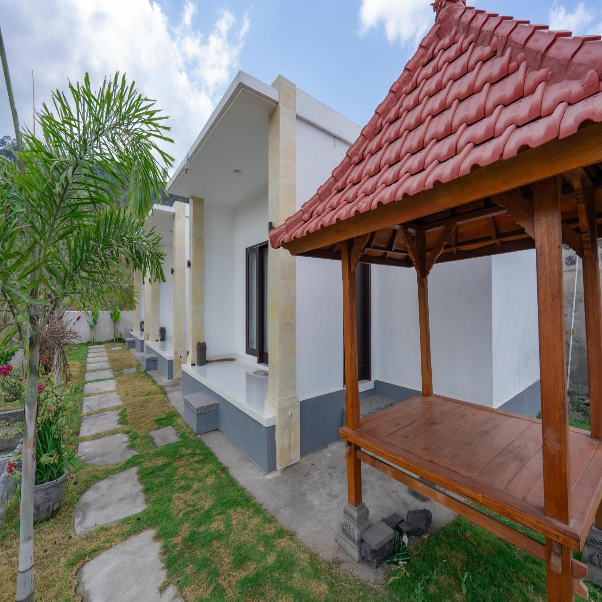 Batur Kencana Villa Mitra Reddoorz Baturaja  Екстериор снимка